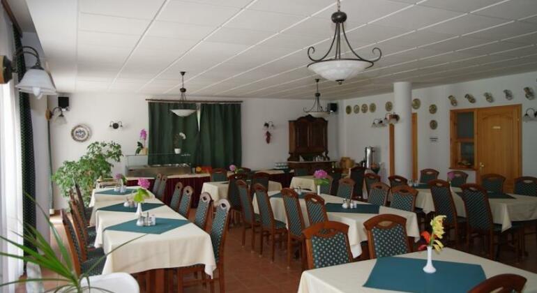 Agnes Hotel - Photo3
