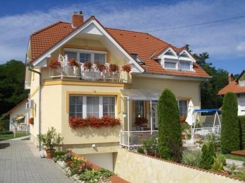 Annamaria Apartmenthouse - Photo2