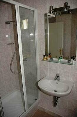 Apartment Bartok Heviz - Photo4