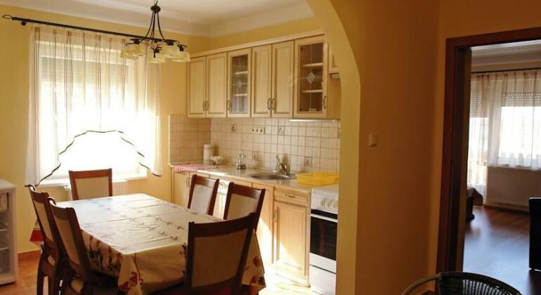 Apartment Villa Attila - Photo5
