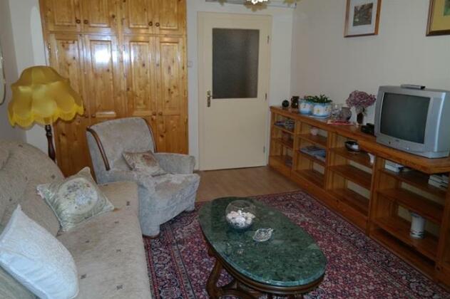 Aramis 2 Apartments - Photo3