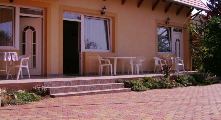 Aranyhal Apartman - Photo2