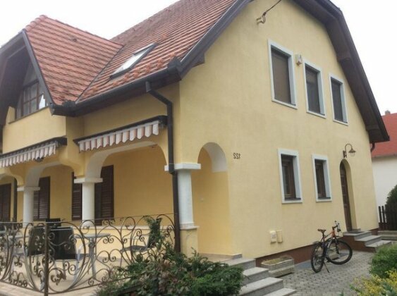 Arina Villa - Photo2