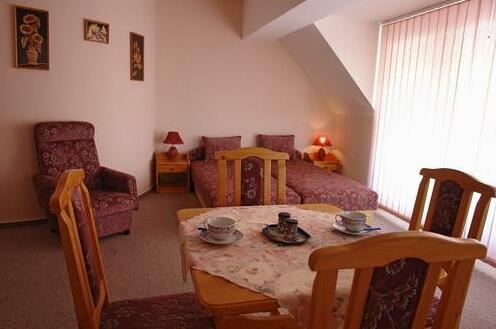 Arkad Apartman - Photo5