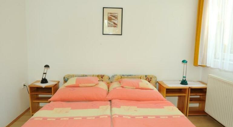 Betti Apartman - Photo2