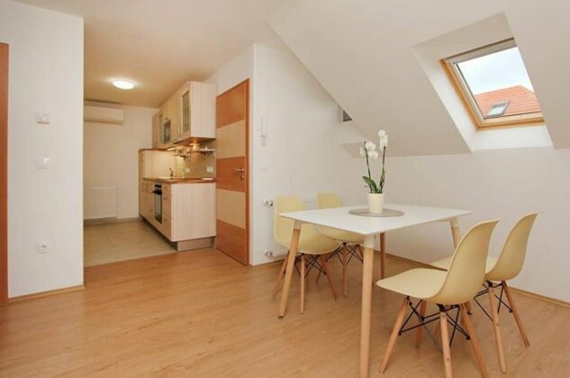Boutique Apartments Heviz - Photo4