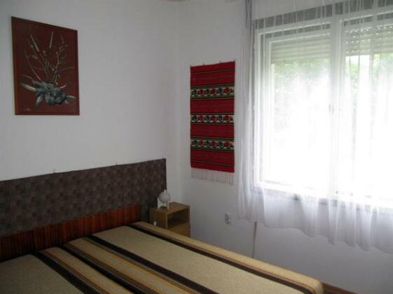 Budai Garden House - Photo2