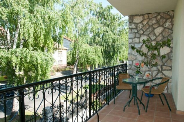 Deluxe Apartments - Photo5
