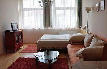 Feng Shui Wellness Apartmanhaz Heviz - Photo2