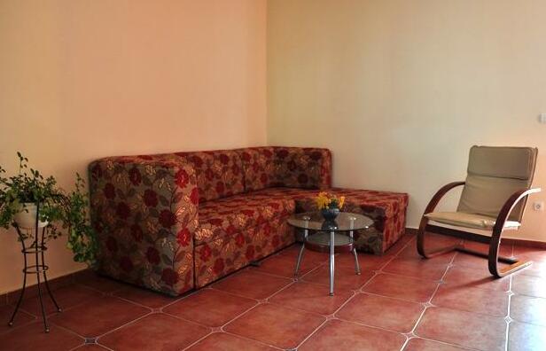 Feng Shui Wellness Apartmanhaz Heviz - Photo4