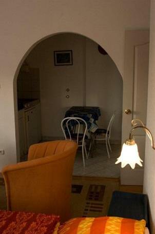 Flora Villa Heviz - Photo2