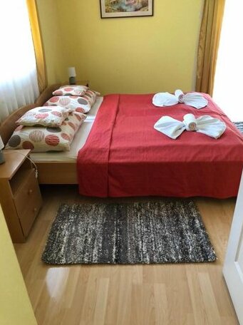 Green Park Apartment Heviz - Photo2