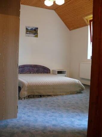 Heviz Yellow Apartmenthouse - Photo5