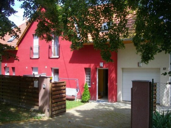 House Heviz