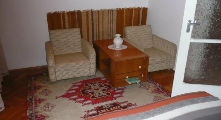 Ildiko House - Photo3