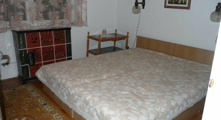 Ildiko House - Photo5