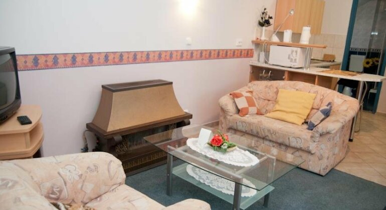 Ingrid Apartman - Photo5