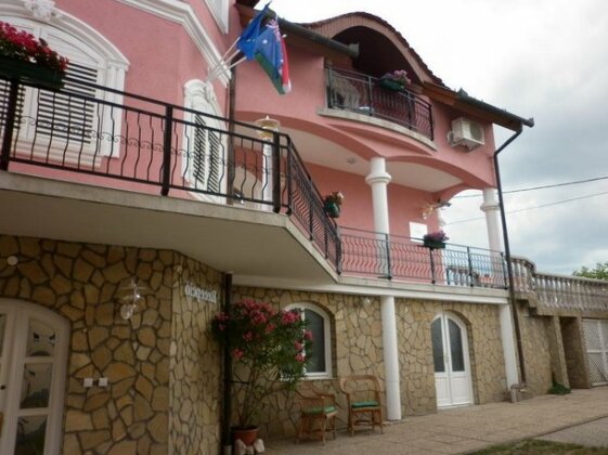 Manor Villa - Photo5