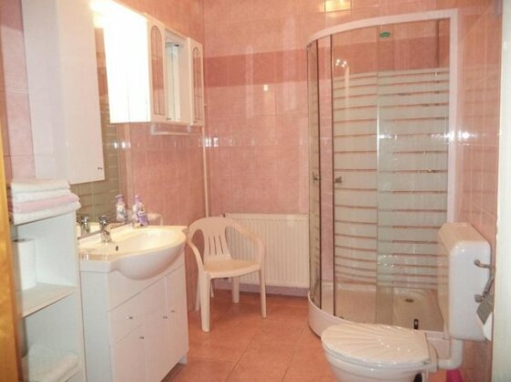 Maria Apartman Heviz - Photo4