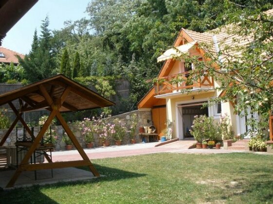 Mirtill Apartmanhaz - Photo5