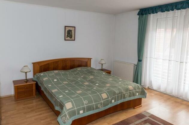 Muskatli Apartmanhaz - Photo4