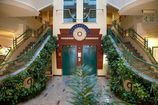 Palace Wellness Apartman Heviz - Photo2