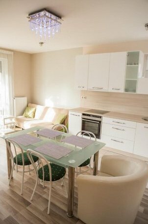 Premium Apartman - Photo4