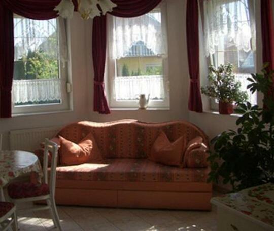 Rosen Villa Heviz - Photo3