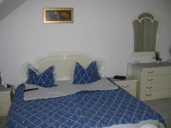 Rosen Villa Heviz - Photo5
