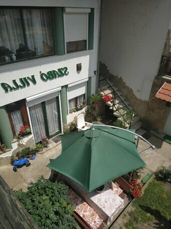 Szabo Villa - Photo3