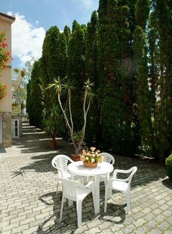 Timpa Heviz Apartman - Photo4