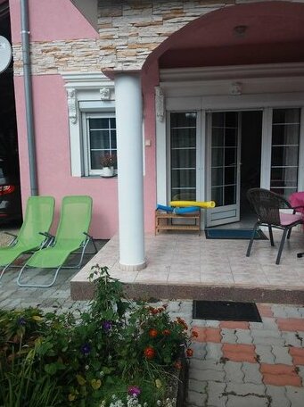 Valloris Apartments - Photo2