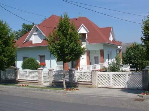Villa Gerencser - Photo2
