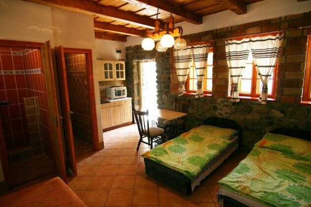 Cserhat Guesthouse - Photo3
