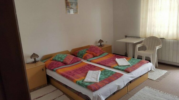 Vili Apartmanhaz - Photo3