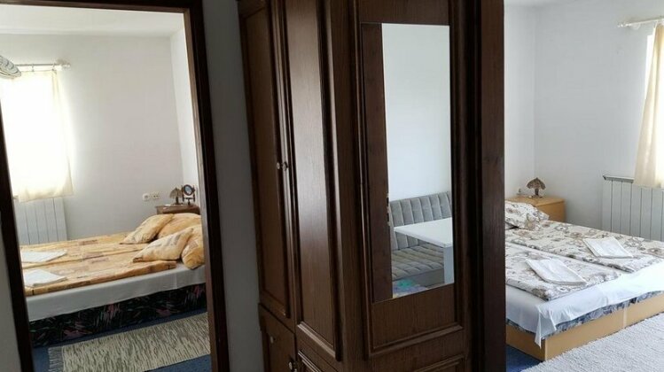 Vili Apartmanhaz - Photo4