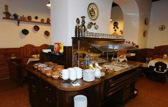 Berki Vendeglo es Hotel - Photo3