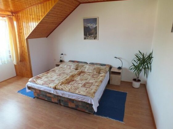Kis Teniszhaz - Photo5