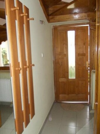 Hunyadi Panzio-Apartman - Photo2