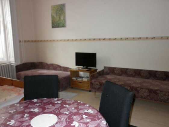 Szep-Lak Mako - Photo5
