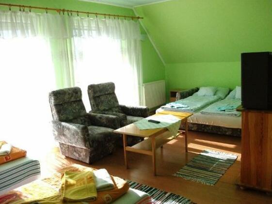 Viktoria Guesthouse - Photo5