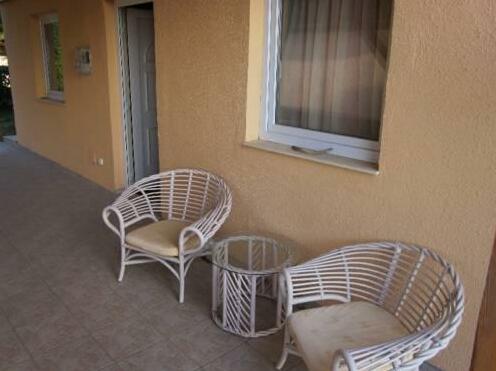 Forhenc Guesthouses I-II-III - Photo3