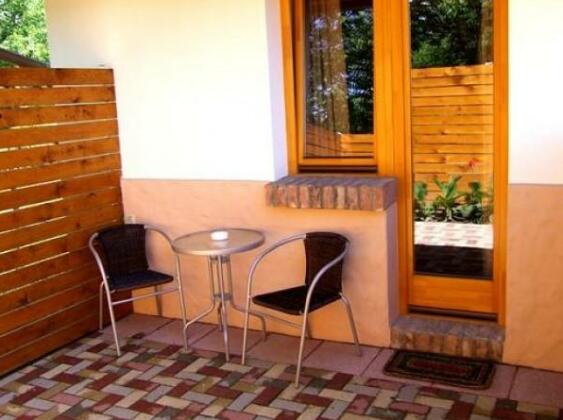 Hotel Vineyard Inn - Photo3