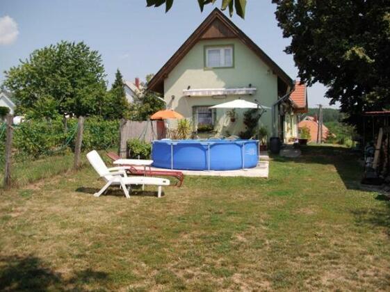 Ferienhaus Hartmann Nemesbuk - Photo5
