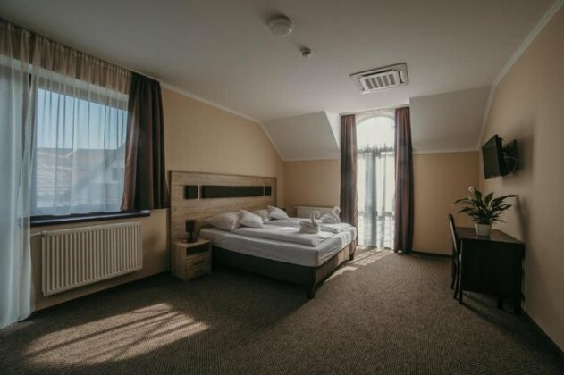 Cedrus Club Hotel - Photo2