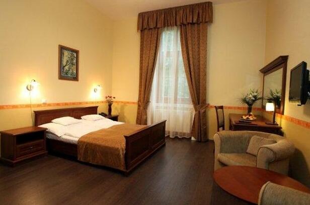 Fonix Medical Wellness Resort - Photo3