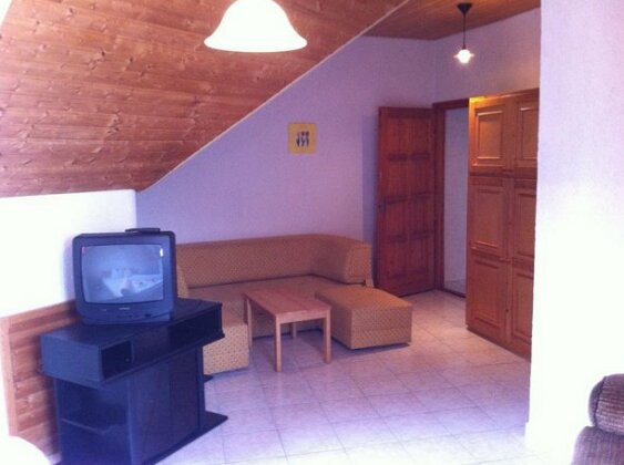 Guest House Atrium Vendeghaz - Photo3