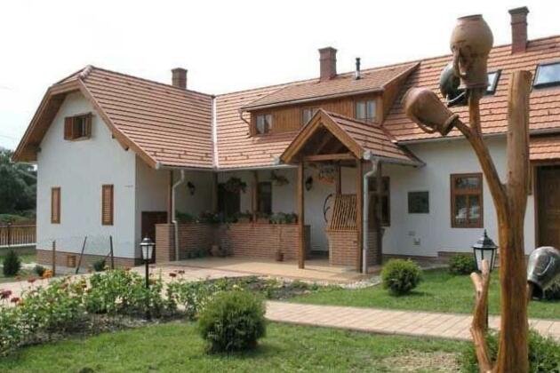 Faluszeli Vendeghaz - Boncz Porta - Photo2