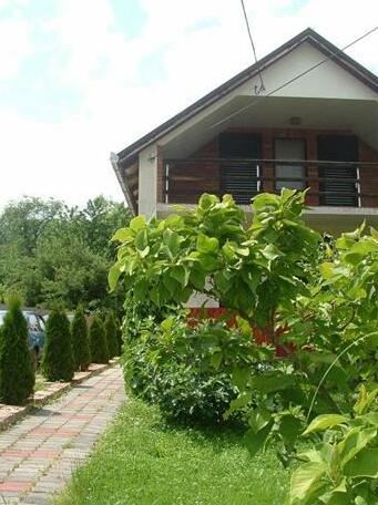 Holiday home Paradohuta