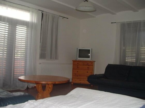 Holiday home Paradohuta - Photo2